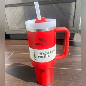 STANLEY  THE QUENCHER H2.0 FLOWSTATE™ TUMBLER | 40 OZ